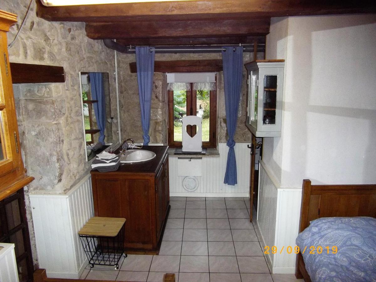 Maison Du Moulin Galuzot Saint-Vallier  Buitenkant foto