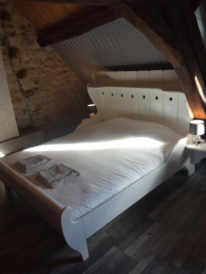 Maison Du Moulin Galuzot Saint-Vallier  Buitenkant foto